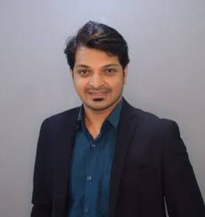 Dr Srivatsa M Shet